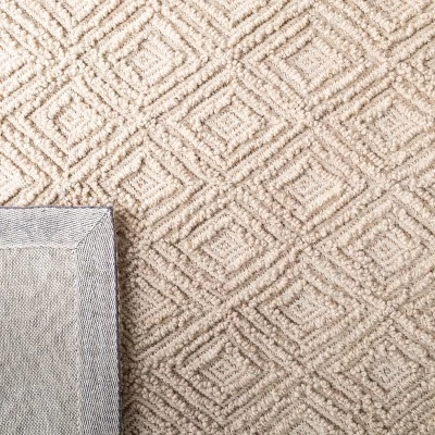 Lola Geometric Tufted Rug - Safavieh 4 Lola Geometric Tufted Rug - Safavieh - Image 4