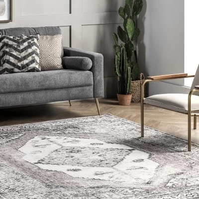 NuLOOM Gladys Machine Washable Vintage Medallion Area Rug 8 NuLOOM Gladys Machine Washable Vintage Medallion Area Rug - Image 8