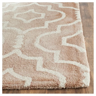 Alyson Accent Area Rug - Safavieh 1 Alyson Accent Area Rug - Safavieh