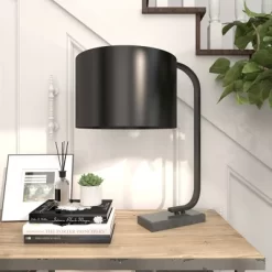 Traditional Metal Table Lamp Black - Olivia & May -Home Decoration Store GUEST 463deb5a e042 4ecd b9b0 63fc5bd4ee77