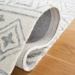 Metro MET353 Hand Tufted Area Rug - Safavieh -Home Decoration Store GUEST 46ce73d5 3a98 4916 b006 5416565f5b71