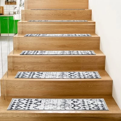 World Rug Gallery Distressed Bohemian Non-Slip Stair Treads 8 World Rug Gallery Distressed Bohemian Non-Slip Stair Treads - Image 8