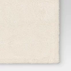 Long Faux Fur Throw Blanket Off White - Threshold™ -Home Decoration Store GUEST 62ad727a 670d 4284 8158 d7a0d165d52e