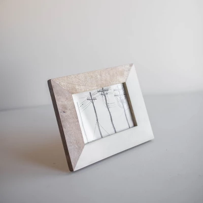 5x7 Inches White Wood, Resin & Glass Photo Frame - Foreside Home & Garden 6 5x7 Inches White Wood, Resin & Glass Photo Frame - Foreside Home & Garden - Image 6