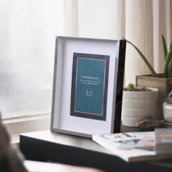 Northlight 10" Modern Look Rectangular 5" X 7" Photo Picture Frame - Silver And Clear