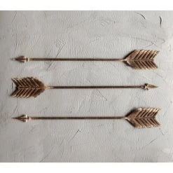27.5" Metal Arrow Wall Décor Distressed Rust Finish - 3R Studios 14 27.5" Metal Arrow Wall Décor Distressed Rust Finish - 3R Studios -Home Decoration Store GUEST 8f8d1b38 19bb 42a4 ad67 37c80f0a077d