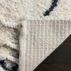 Casablanca CSB726 Hand Tufted Moroccan Area Rug - Safavieh -Home Decoration Store GUEST a71ef35e 2834 4e36 8589 41f3f327e4ec