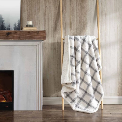 50"x60" Bunkhouse Plaid Reversible Throw Blanket - Eddie Bauer 1 50"x60" Bunkhouse Plaid Reversible Throw Blanket - Eddie Bauer