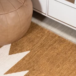 Chayton Minimalist Geometric Machine-Washable Area Rug - JONATHAN Y -Home Decoration Store GUEST e3515a1d 1aaf 43c3 9dcd c9f63f94ab3d