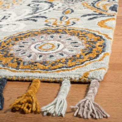 Rocio Medallion Hooked Rug - Safavieh 1 Rocio Medallion Hooked Rug - Safavieh
