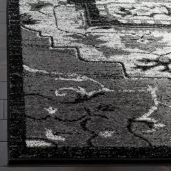 Nilda Medallion Light Area Rug - Safavieh